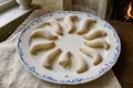 Vanilla crescent cookies