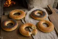 Montréal-style bagel
