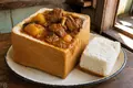 Mutton bunny chow
