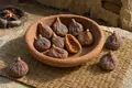 Dried figs